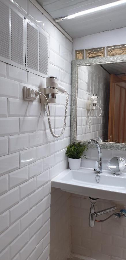 Habitacion En Casa De Familia "Valenciabonita" Eksteriør bilde